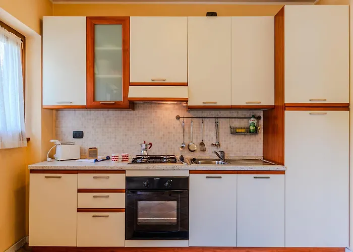 La Perla By Interhome Apartment Colico